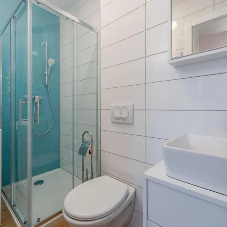 아파트 1 Bedroom Lovely In