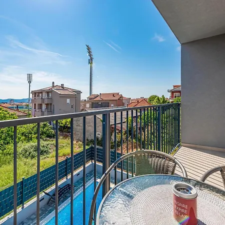 Apartamento 1 Bedroom Lovely In *